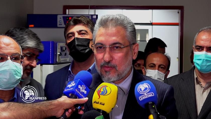 Iranpress: IFDA Chief: Cruel sanctions prevent countries sending medicine to Iran