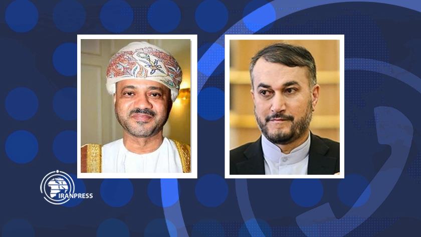Iranpress: Iran-Oman FMs discuss issues of mutual interest over phone