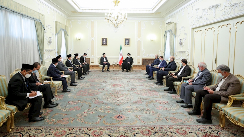 Iranpress: Iran determined to deepen ties with Indonesia in all fields