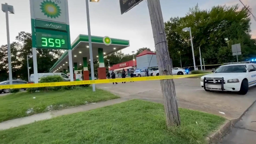 Iranpress: Gunman launches shooting spree in US Tennessee, at least one killed