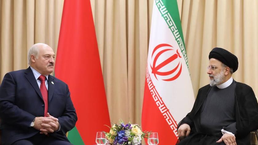 Iranpress: Raisi, meets Lukashenko