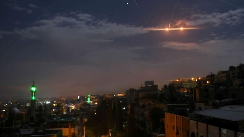 Iranpress: Syria repels attacks of Israeli regime over Damascus