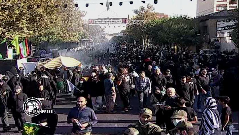 Iranpress: Arbaeen March kicks off in Tehran