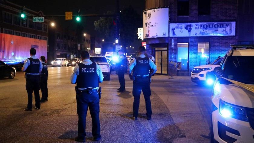Iranpress: Shooting in Chicago leaves four killed, 14 injured