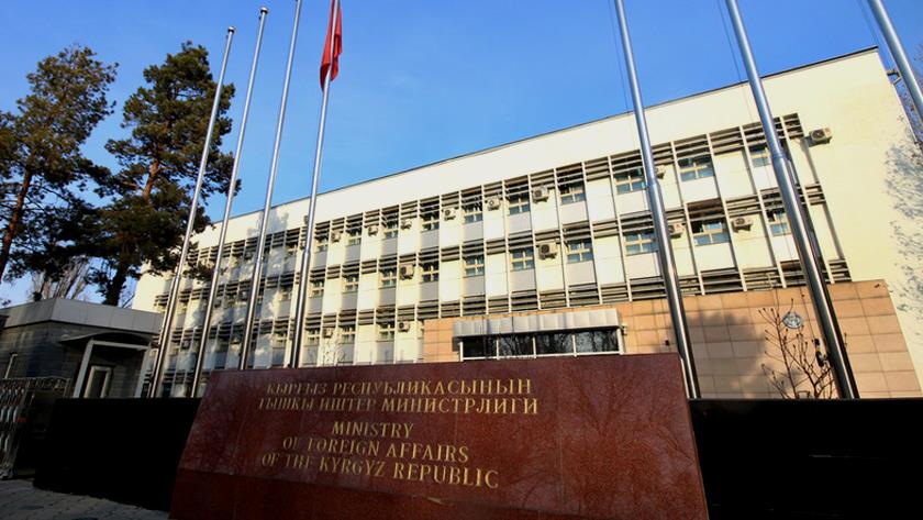 Iranpress: Kyrgyzstan says conflict with Tajikistan is premeditated aggression