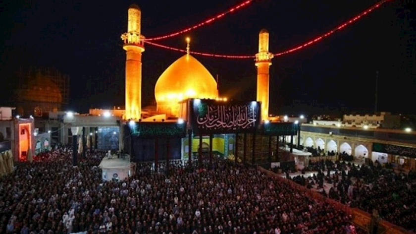 Iranpress: Pilgrims hold mourning rituals for 11th Imam in Samarra, Iraq