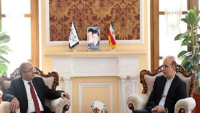 Iranpress: Iran supports peace on borders of Armenia, Azerbaijan