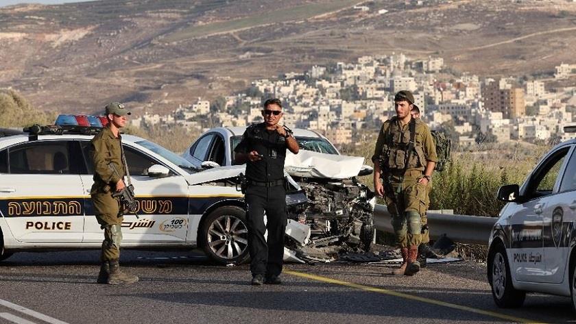 Iranpress: Zionists attack Palestinians celebrating Holy Prophet