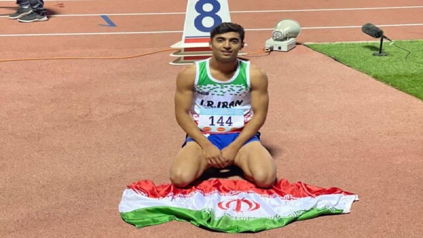 Iranpress: Iranian runner wins gold medal of Asian Championship