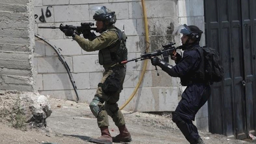 Iranpress: Israeli forces shot kill Palestinian man