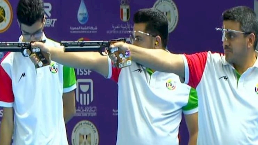 Iranpress: Iran wins silver medal of International Pistol Companionship 