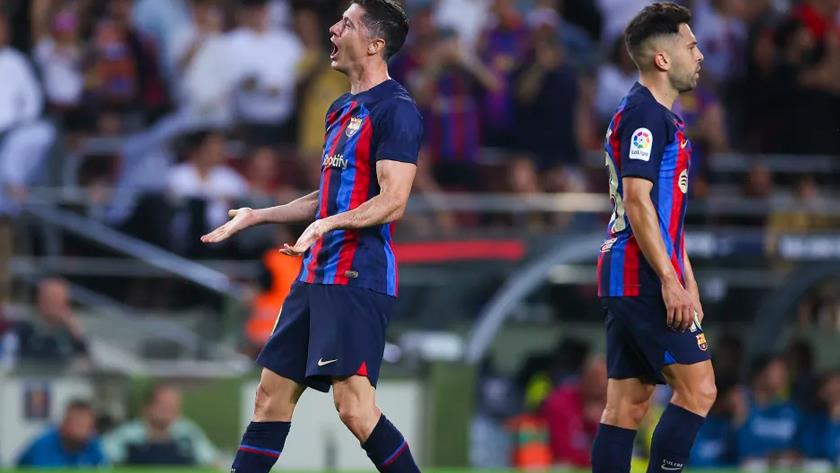 Iranpress: Lewandowski shines as Barcelona win