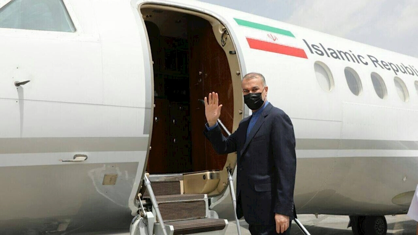 Iranpress: Iranian FM departs for Tehran