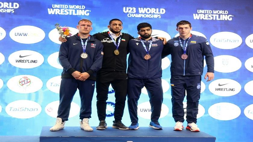 Iranpress: Iranian junior freestyle wrestlers won Gold, Silver in World championship