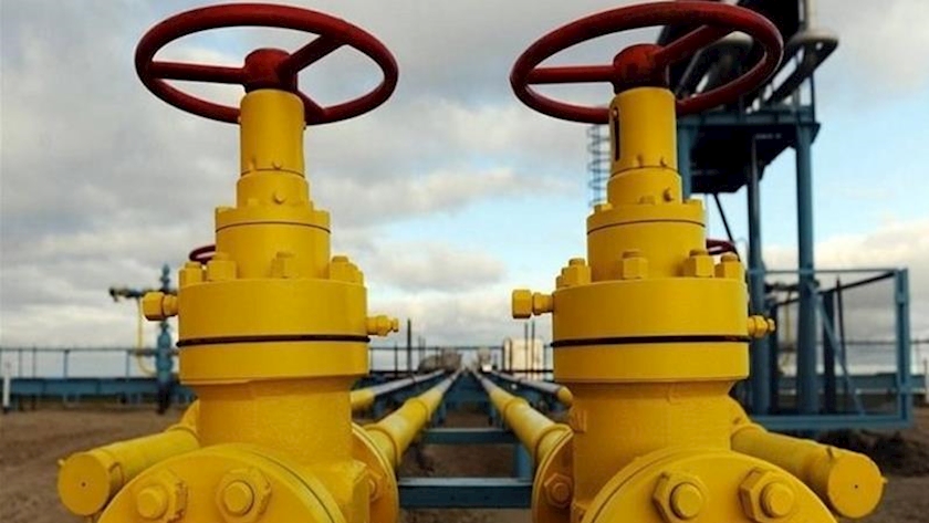 Iranpress: Iran, Türkiye sign new gas deal