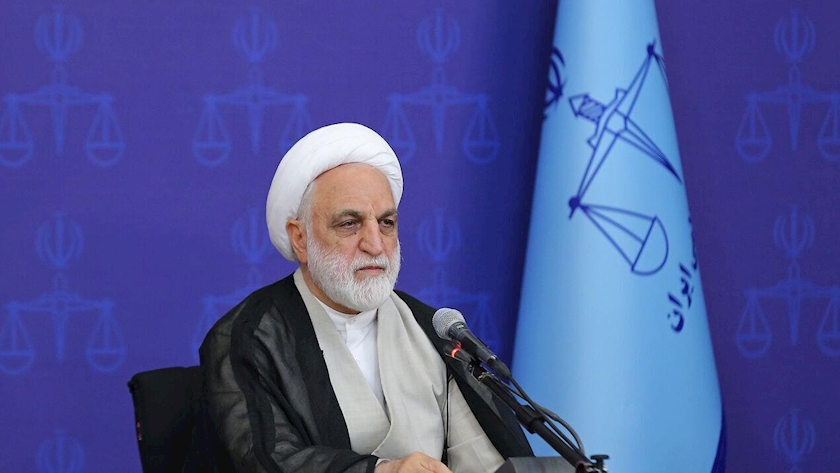 Iranpress: Judiciary chief calls for immediate bringing of Shiraz attack perpetrators to justice