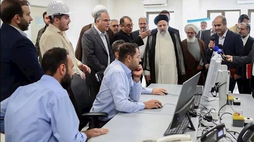 Iranpress: Five thermal power plants inaugurated all across Iran