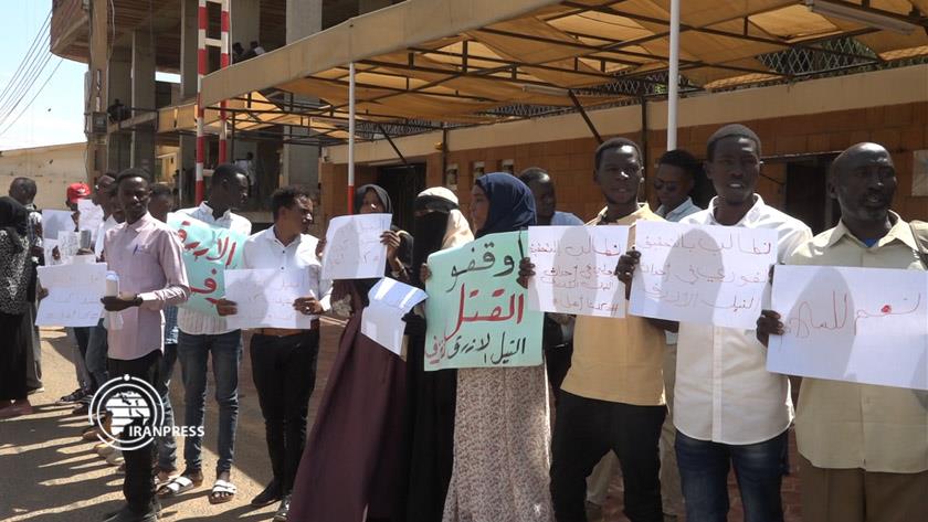 Iranpress: Sudanese students urge trial of Nile Blue State conflicts perpetrators