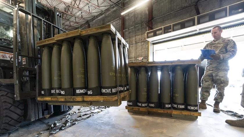 Iranpress: US sending Ukraine another $400 million weapons package