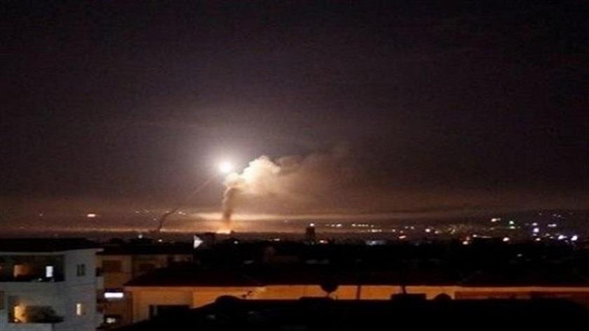 Iranpress: Israeli regime launches airstrike on Homs, Syria
