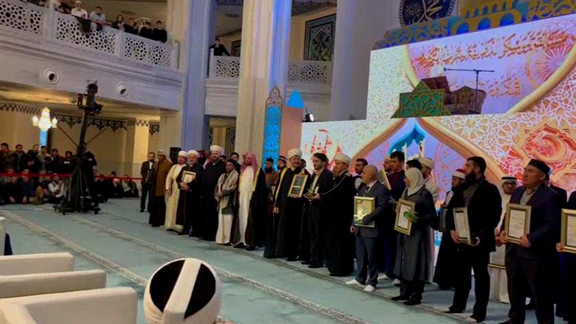 Iranpress: 20th International Holy Quran Competition ends in Moscow 