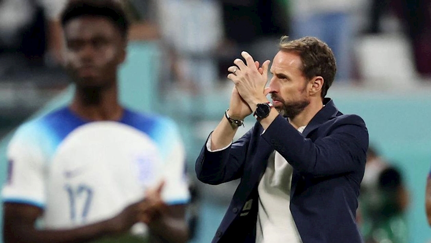 Iranpress: Iran frustrates Britain coach with two goals