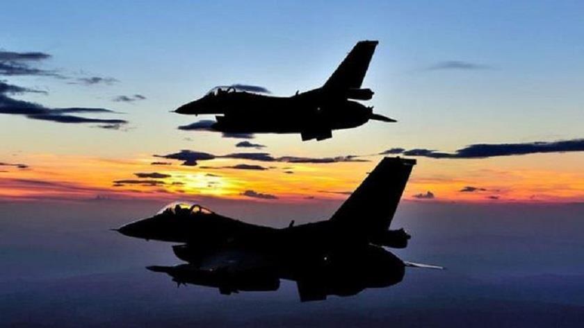 Iranpress: Turkish fighter jets continue to attack northern Syria