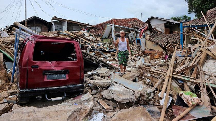 Iranpress: Indonesian earthquake death toll increases to 310 