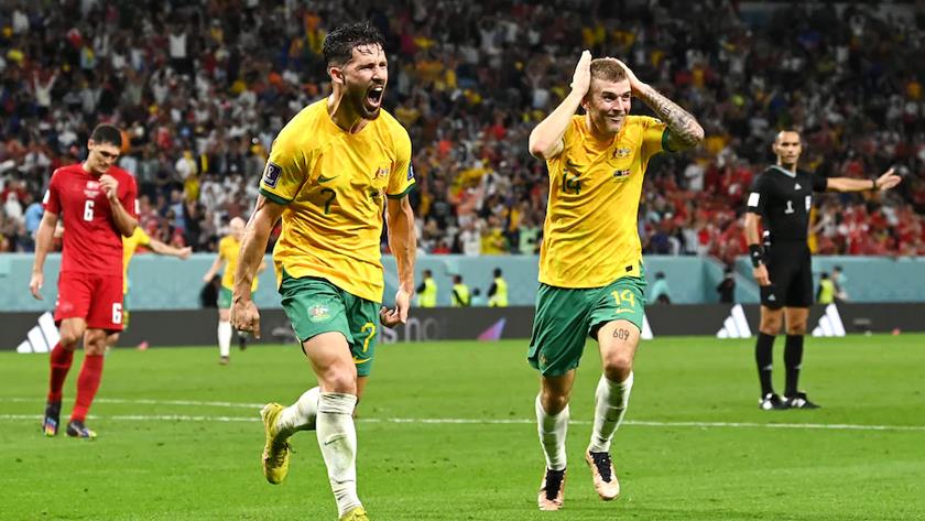 Iranpress: Australia shocks Denmark 1-0, moves into knockout round