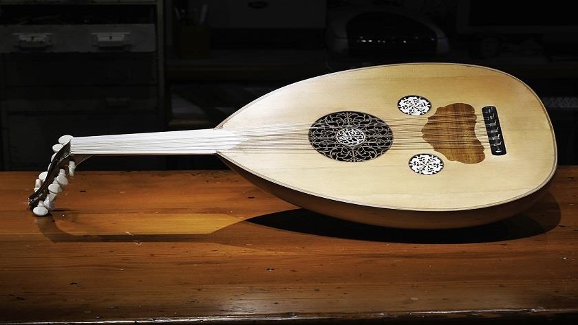 Iranpress: Oud Instrument; What Iran is known for