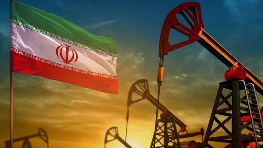 Iranpress: Iran discovers new oil reservoirs