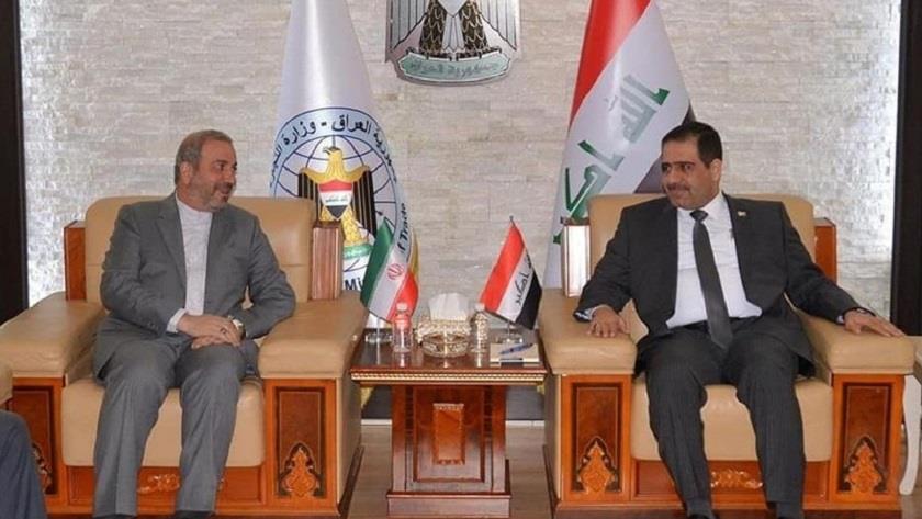 Iranpress: Iran, Iraq emphasize expansion of bilateral cooperation 