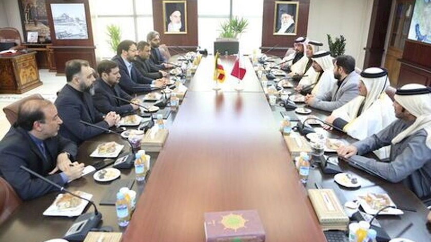 Iranpress: Iran, Qatar call for boosting mutual ties