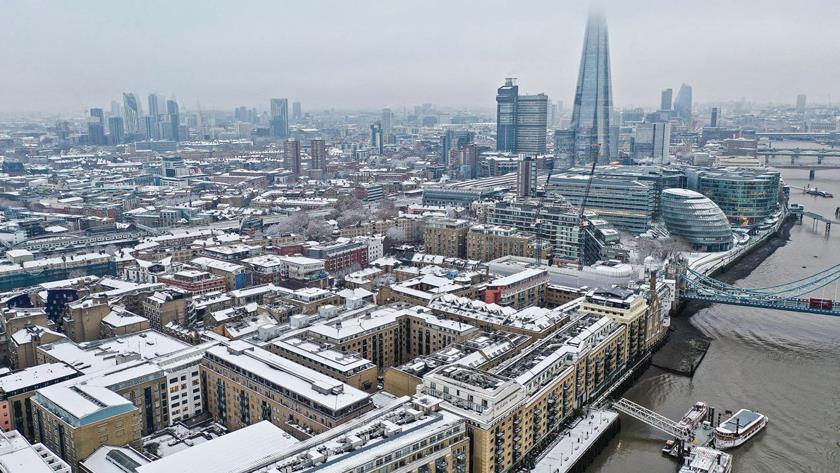 Iranpress: Snow grips Britain, causing travel disruption, sparking energy concerns