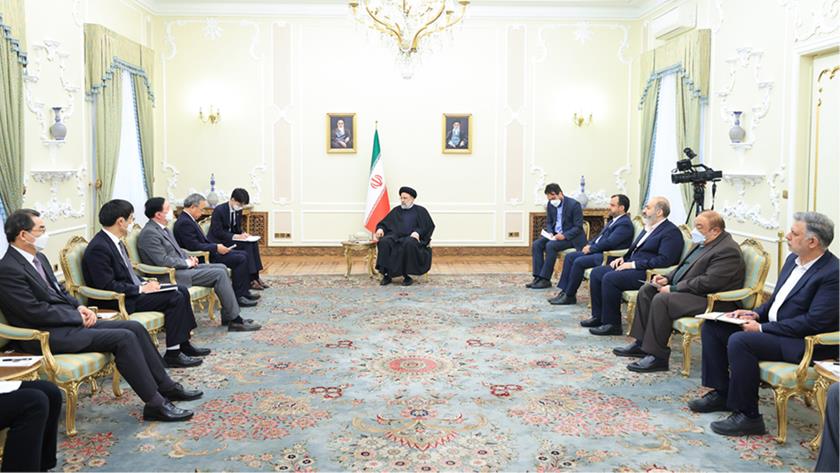 Iranpress: Some positions of Chinese president have caused dissatisfaction among Iranians