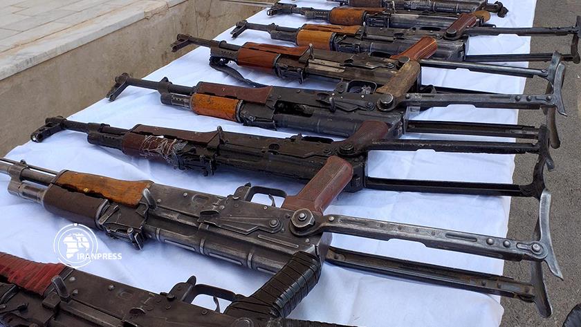 Iranpress: Over 1000 arms smugglers arrested West of Iran