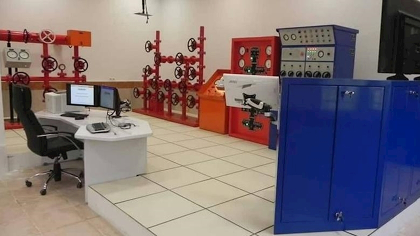 Iranpress: Iranian experts build well control simulator