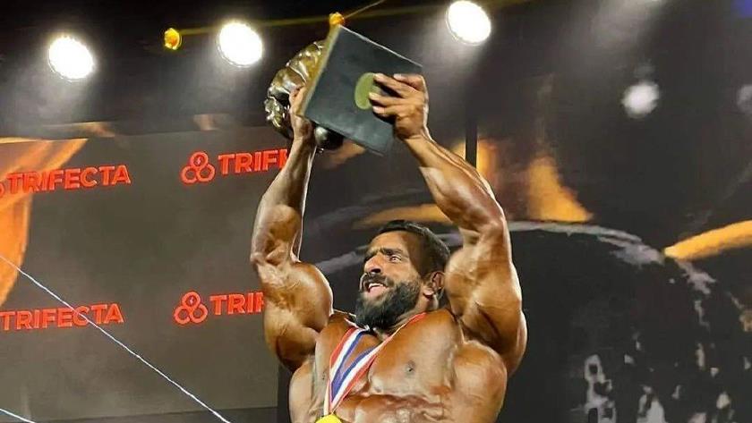 Iranpress: Iranian bodybuilder snatches gold medal at Mr. Olympia 2022