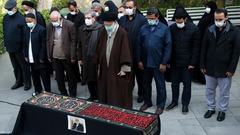 Iranpress: Leader prays over late Sheibani