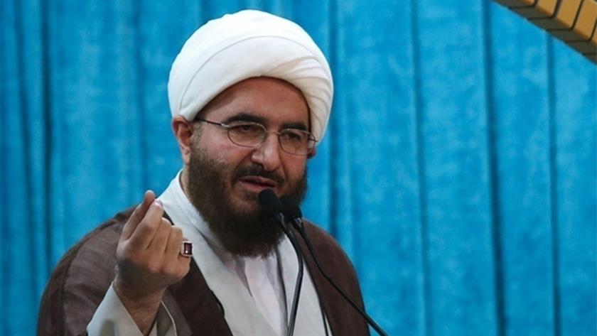 Iranpress: Friday Prayers leader: Islamic Revolution challenged Western logic about women