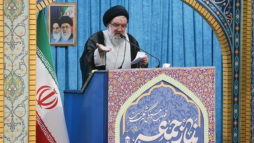 Iranpress: 3 islands in Persian Gulf belong to Iran forever: Cleric