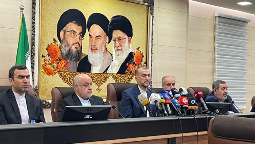 Iranpress: Iran announces its readiness to send fuel to Lebanon