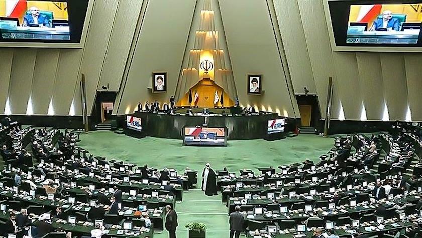 Iranpress: Parl. holds close session to consider countermeasures against European Parl.