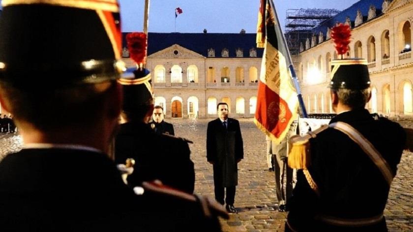 Iranpress: Iraqi Prime Minister arrives in Paris to meet Macron