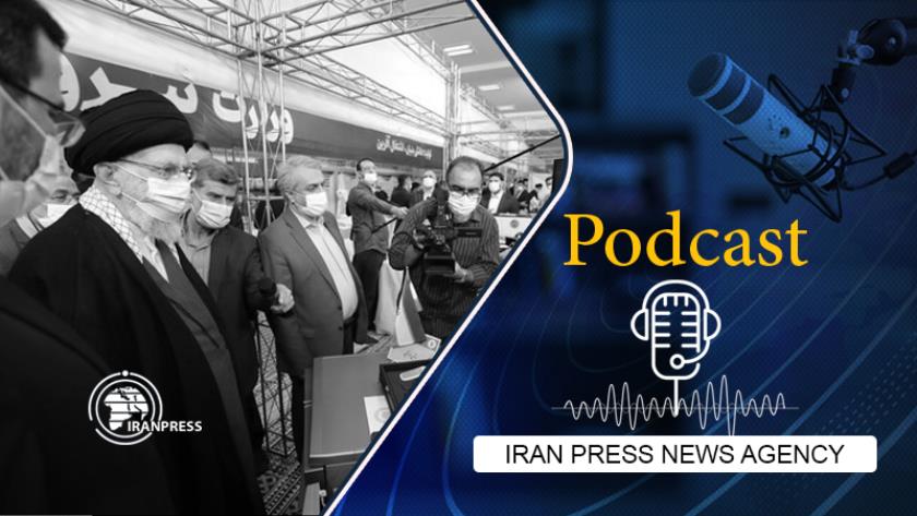 Iranpress: Podcast: Leader visits domestic manufacturing show in Tehran