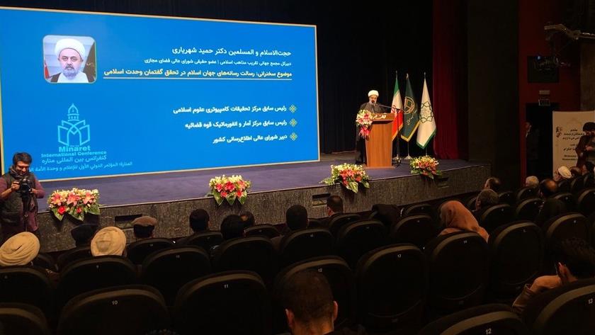 Iranpress: Media activists stress convergence to strengthen unity among Muslims 