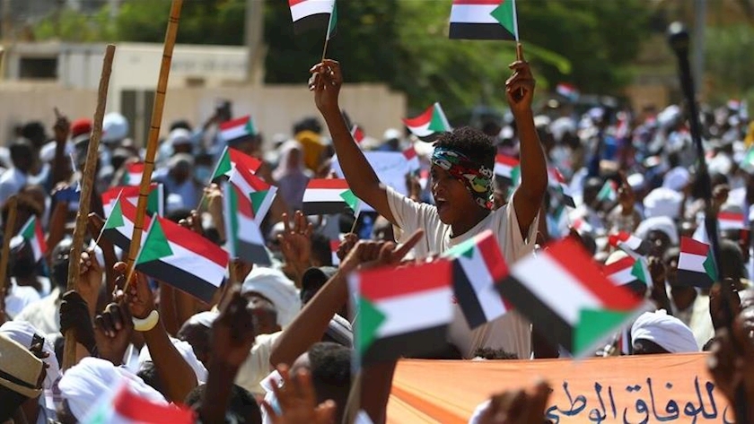 Iranpress: Sudanese groups condemn any normalization of relations with Israel