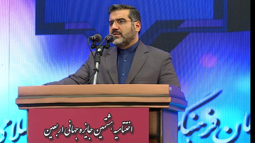 Iranpress: Culture Min.: Arbaeen message sohuld be conveyed globally