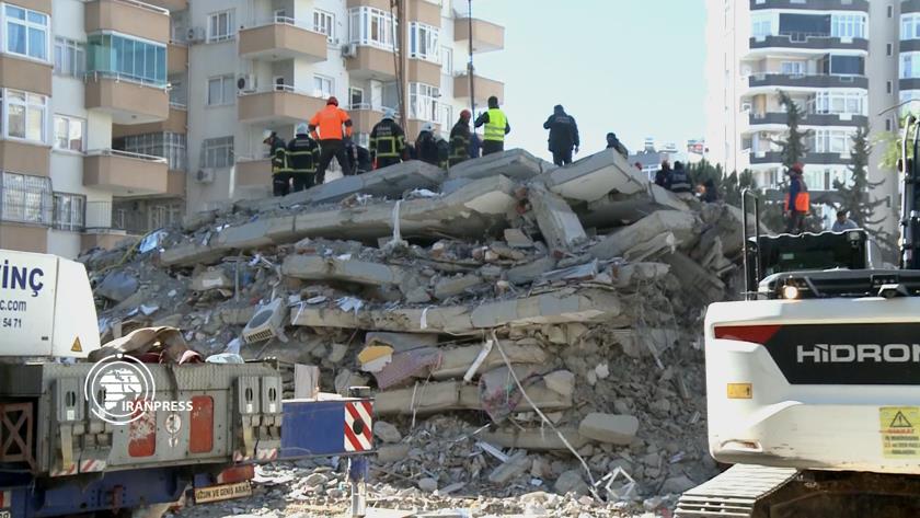 Iranpress: Türkiye-Syria earthquake: Death toll passes 7,900