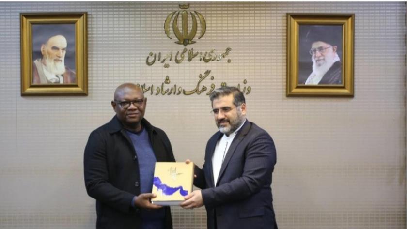 Iranpress: Boosting ties with friendly countries; on Iran